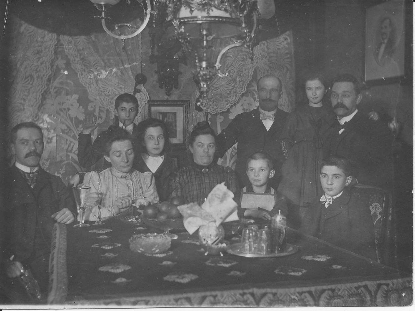 1900s Ernst,Julius,Ele, Max Krauss;  Carl K,Anne Philipsborn,Grete,Emma, Otto,Max